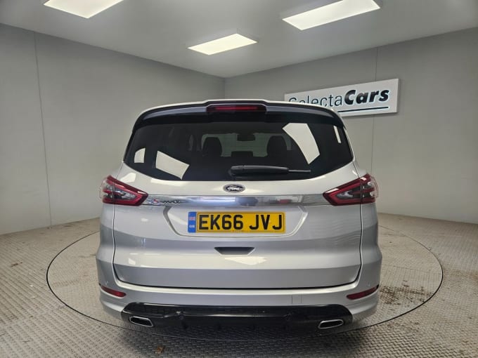 2025 Ford S-max