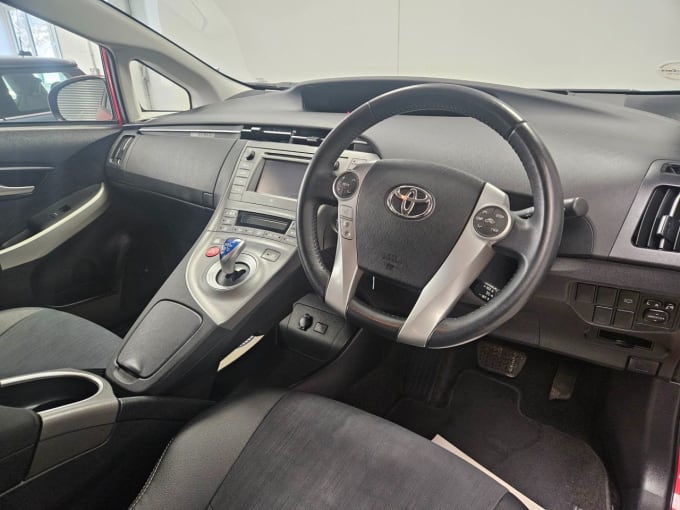2025 Toyota Prius