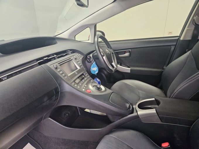 2025 Toyota Prius
