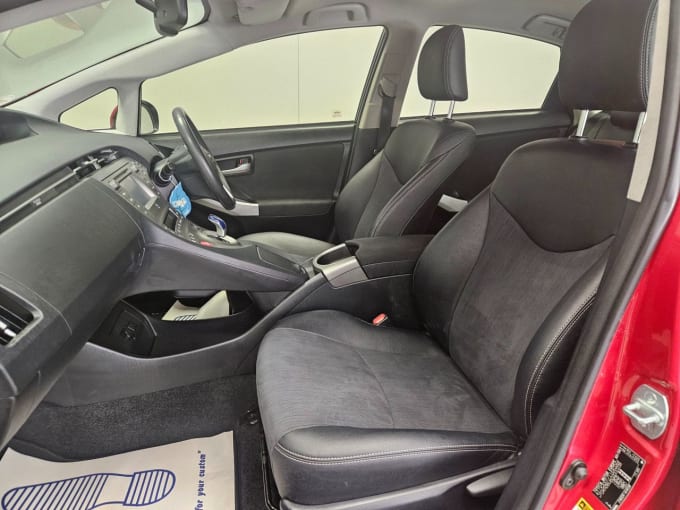 2025 Toyota Prius