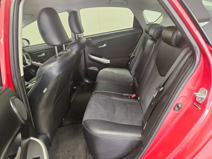 2025 Toyota Prius