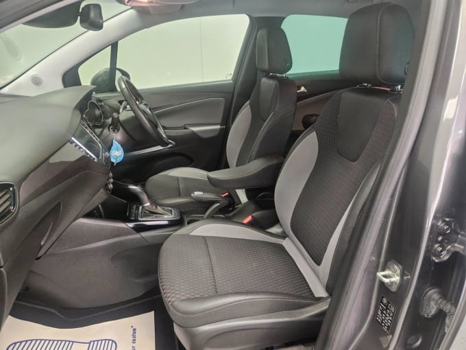 2025 Vauxhall Crossland X