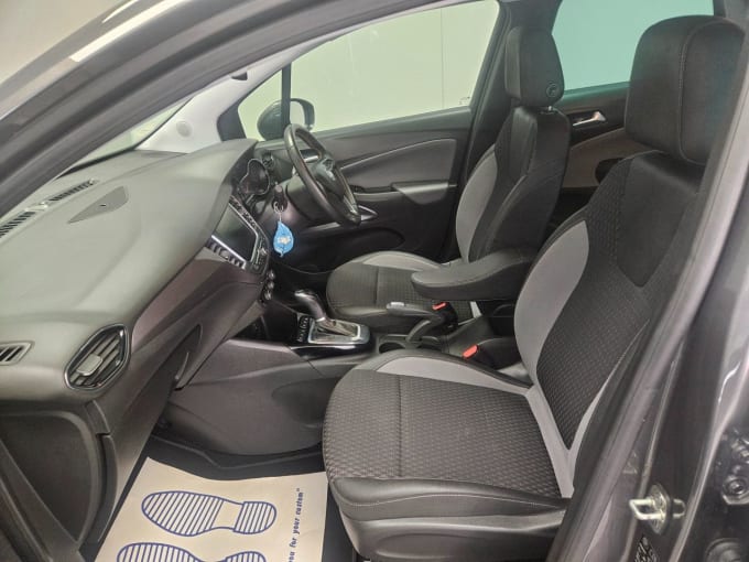 2025 Vauxhall Crossland X