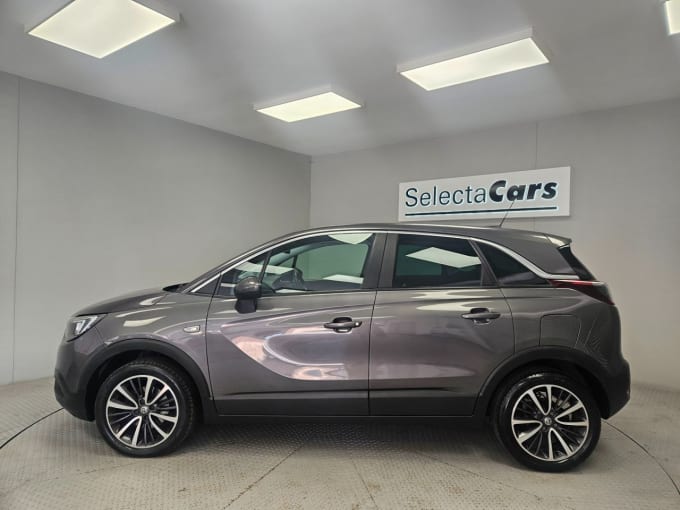 2025 Vauxhall Crossland X