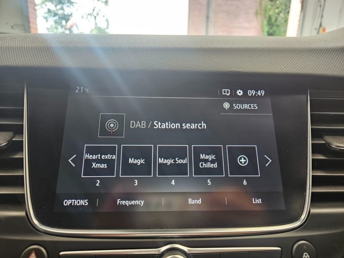 2025 Vauxhall Crossland X