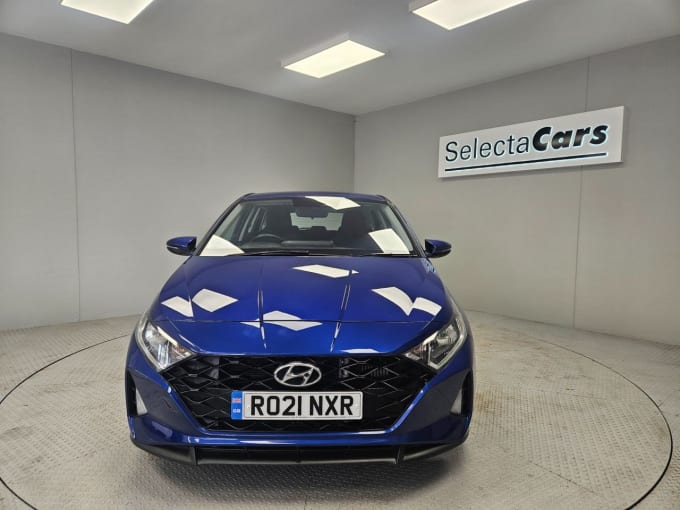 2025 Hyundai I20