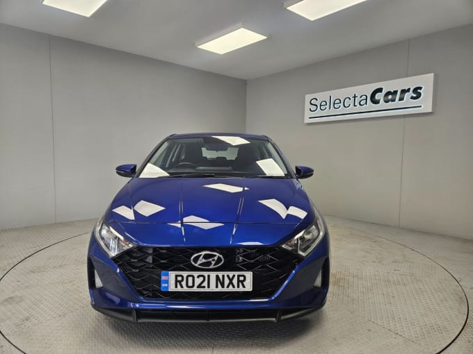 2025 Hyundai I20