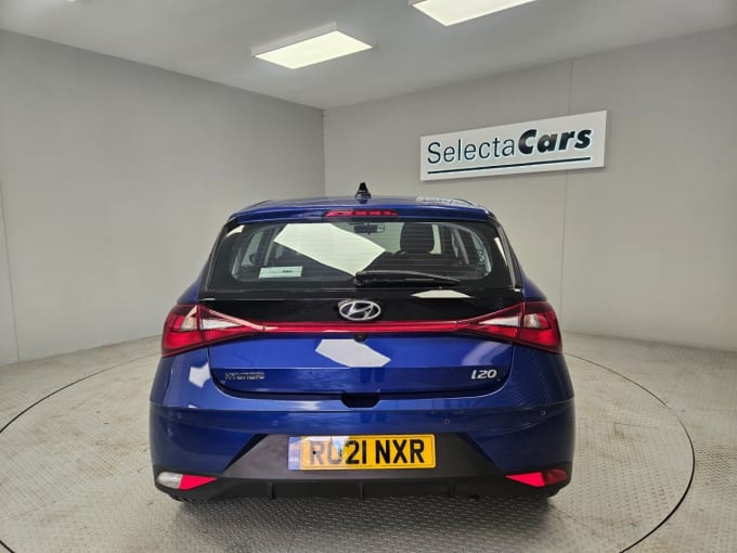 2025 Hyundai I20