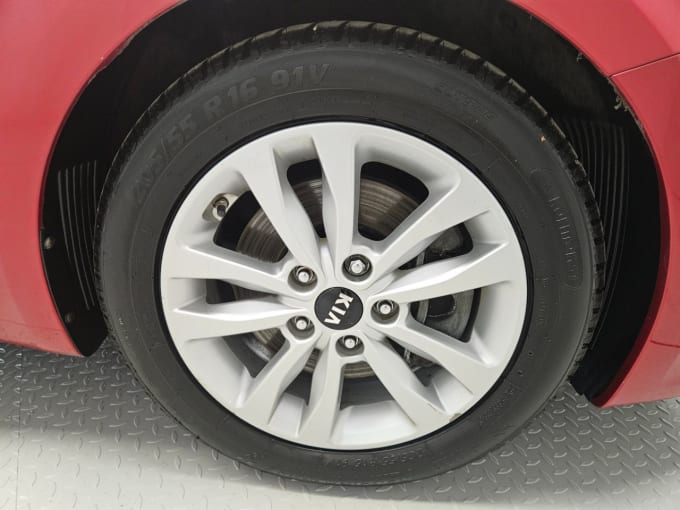 2025 Kia Ceed