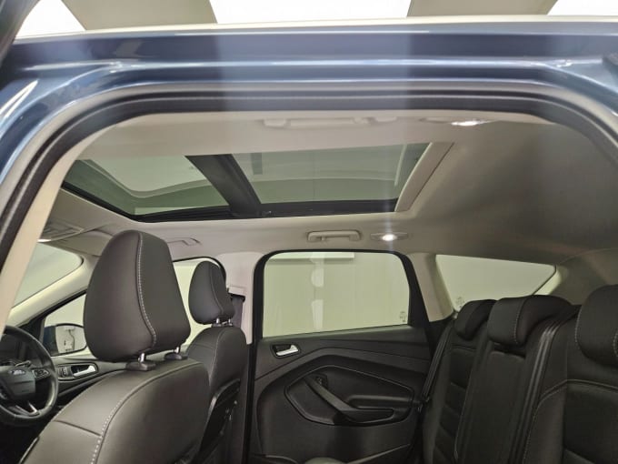 2025 Ford Kuga