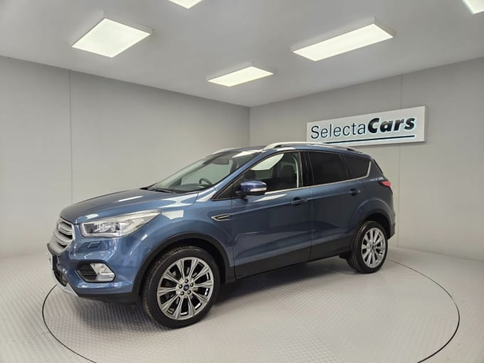 2025 Ford Kuga