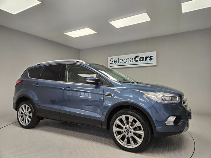 2025 Ford Kuga