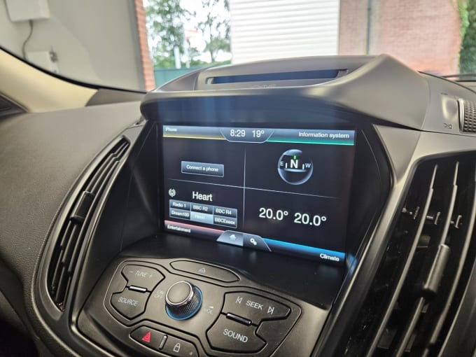 2025 Ford Kuga