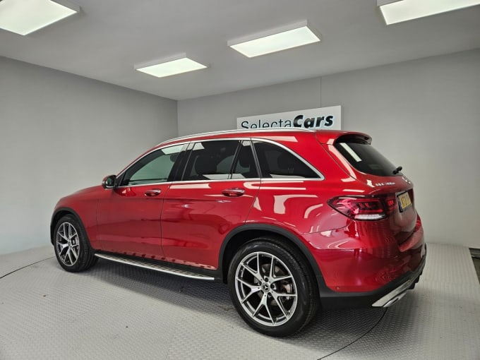 2025 Mercedes-benz Glc