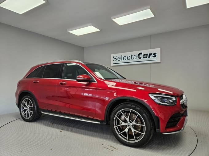 2025 Mercedes-benz Glc