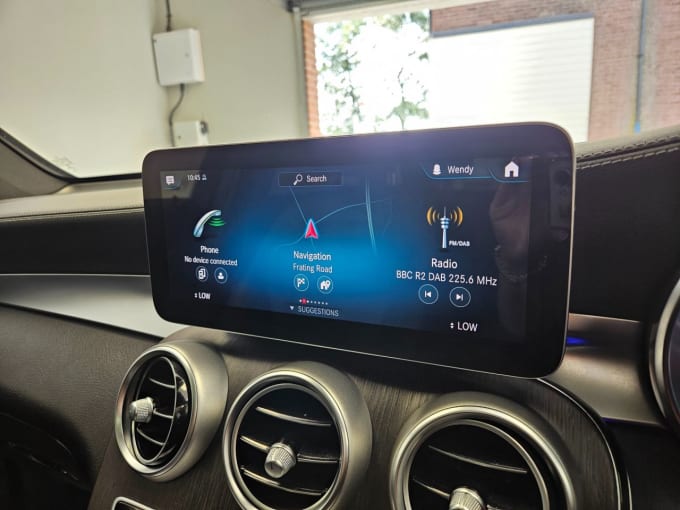 2025 Mercedes-benz Glc