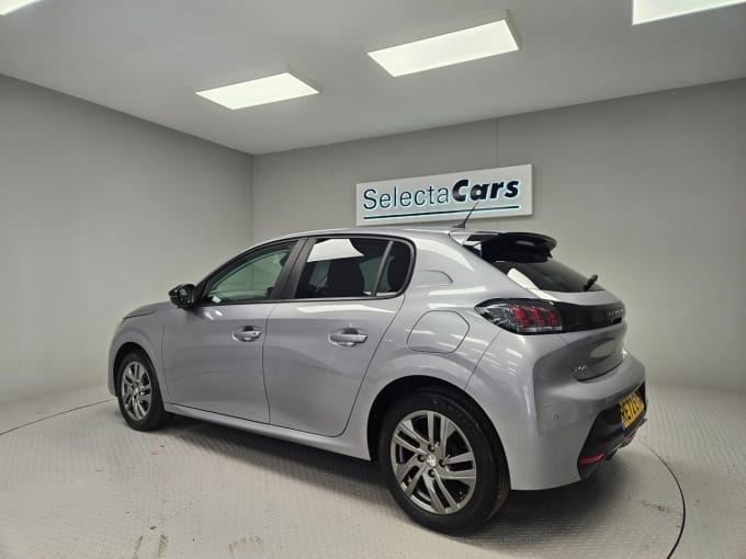 2025 Peugeot 208