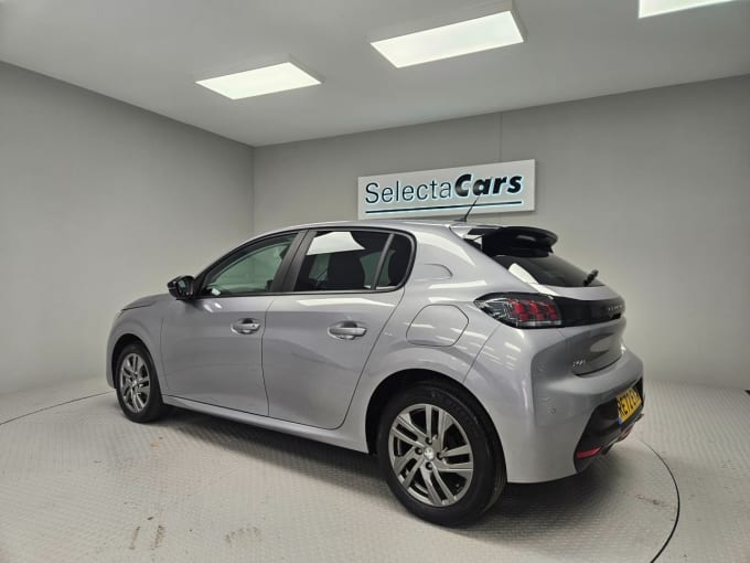 2025 Peugeot 208