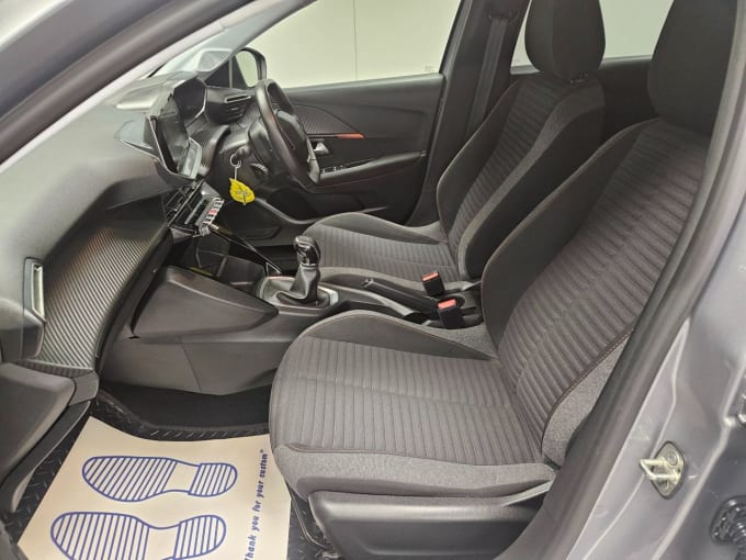 2025 Peugeot 208