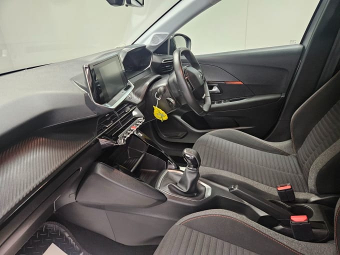 2025 Peugeot 208