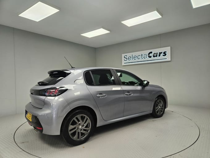 2025 Peugeot 208