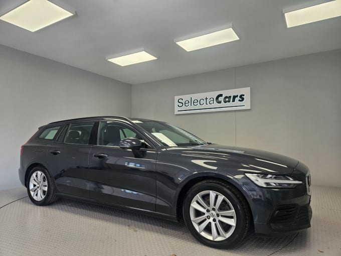2025 Volvo V60