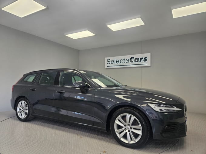 2025 Volvo V60