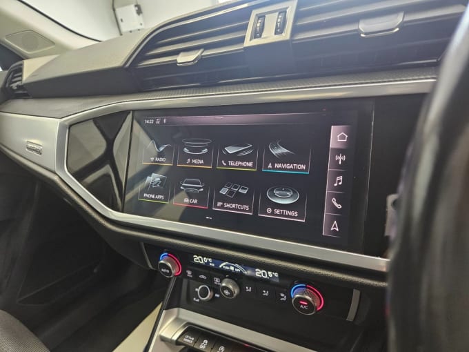 2025 Audi Q3