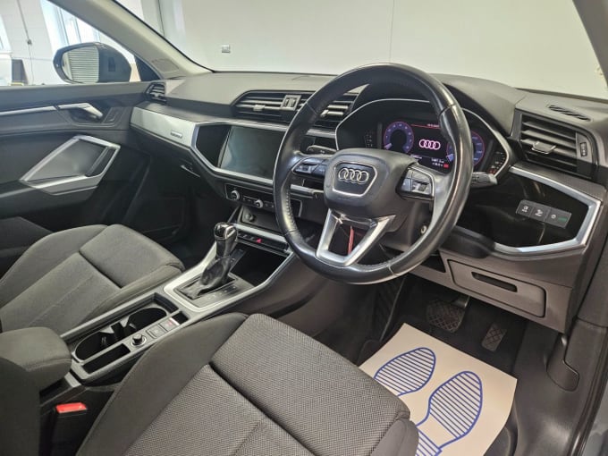 2025 Audi Q3