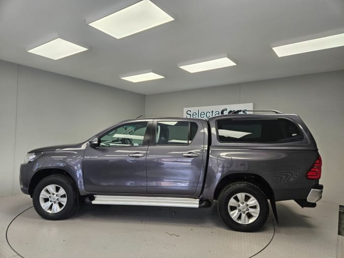 2025 Toyota Hi-lux