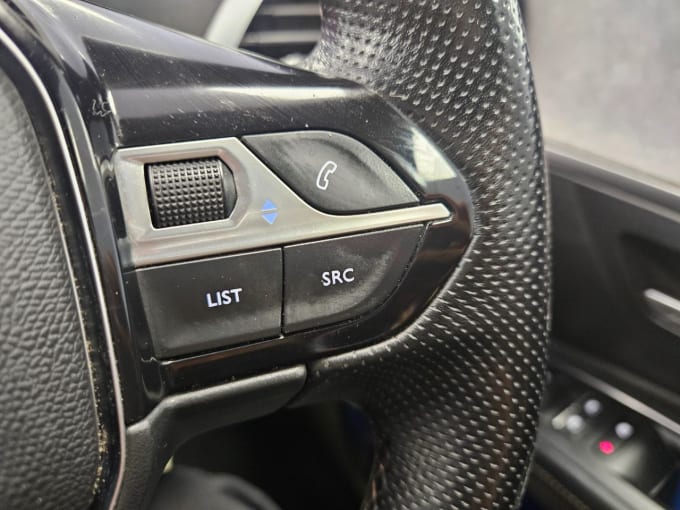 2025 Peugeot 3008