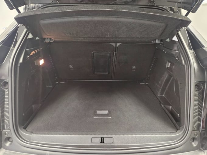 2025 Peugeot 3008