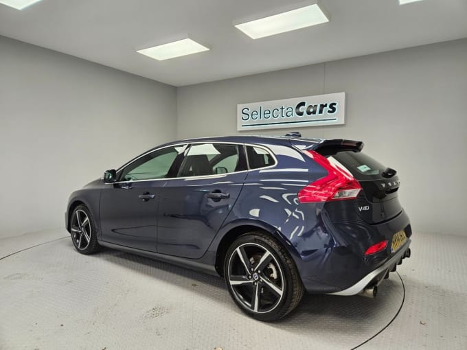 2014 Volvo V40