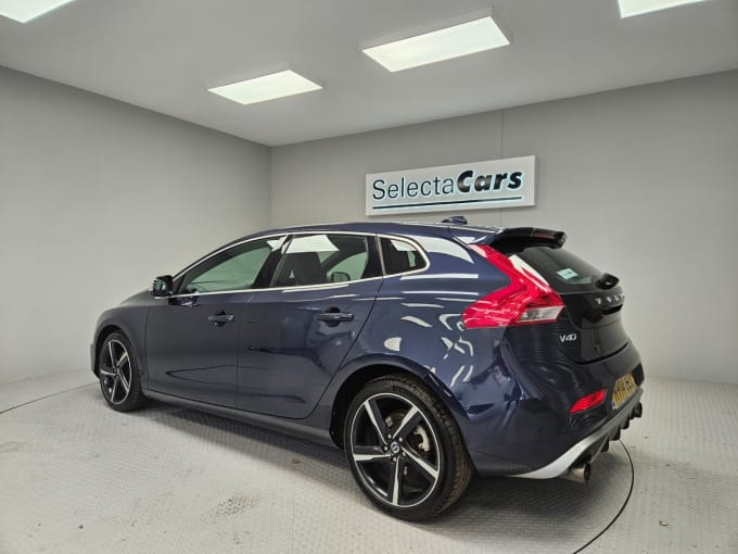 2014 Volvo V40