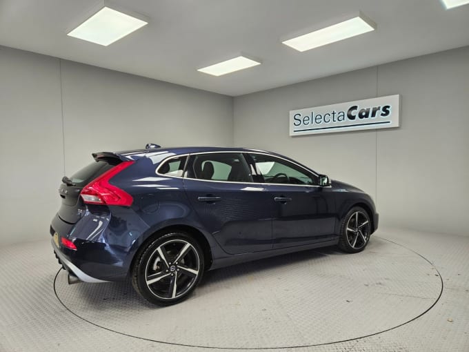 2014 Volvo V40