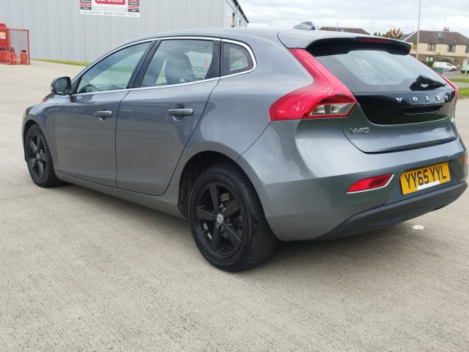 2015 Volvo V40