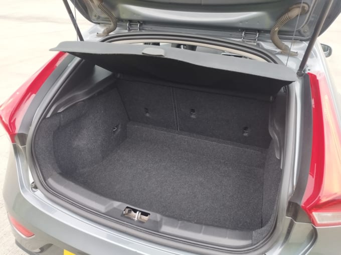 2015 Volvo V40