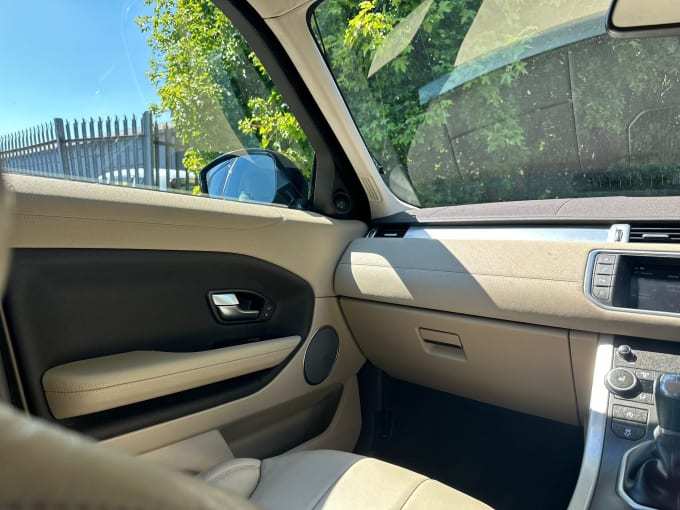 2025 Land Rover Range Rover Evoque