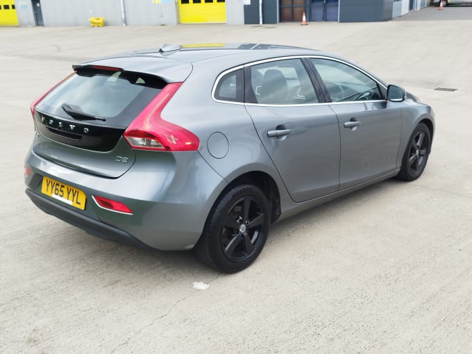 2015 Volvo V40