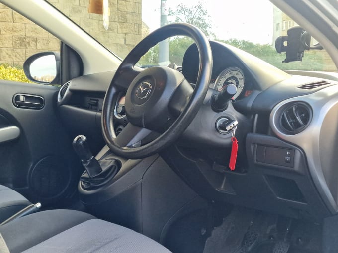 2009 Mazda Mazda 2