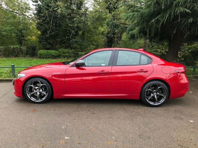 2025 Alfa Romeo Giulia