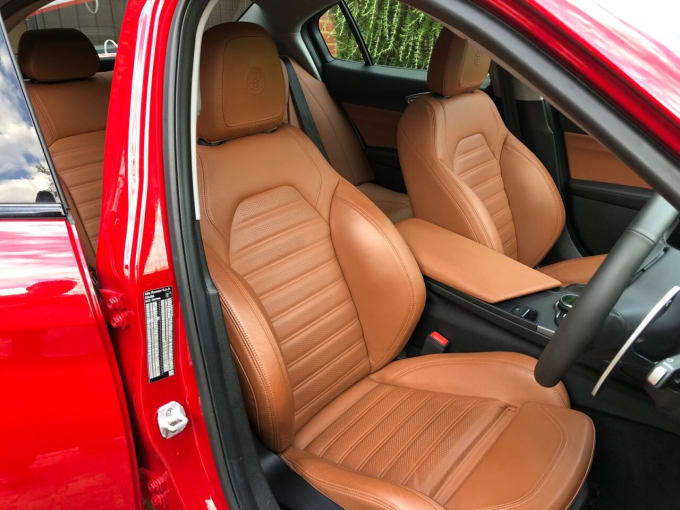 2025 Alfa Romeo Giulia