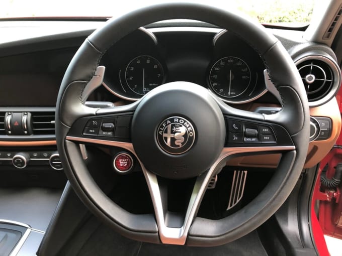 2025 Alfa Romeo Giulia