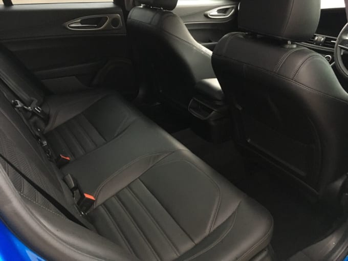 2025 Alfa Romeo Giulia
