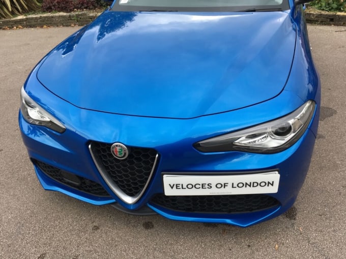 2025 Alfa Romeo Giulia