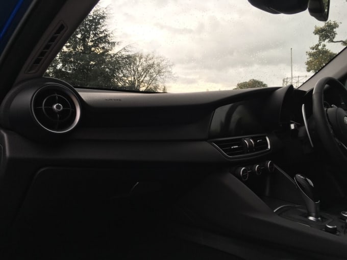 2025 Alfa Romeo Giulia