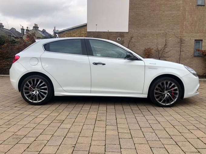 2025 Alfa Romeo Giulietta