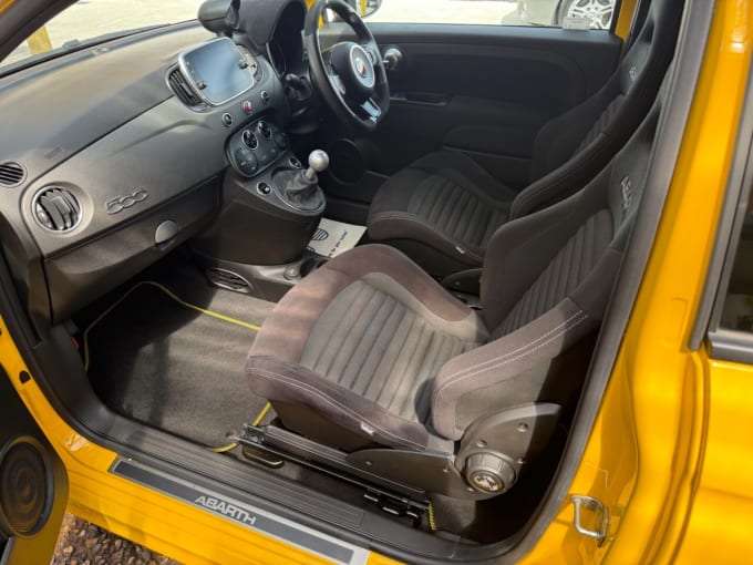 2025 Abarth 595