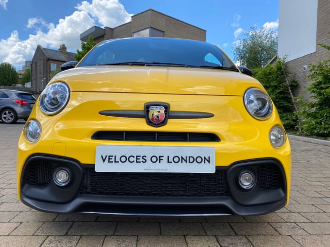 2025 Abarth 595