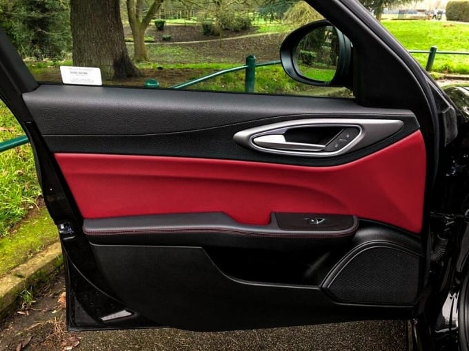 2025 Alfa Romeo Giulia